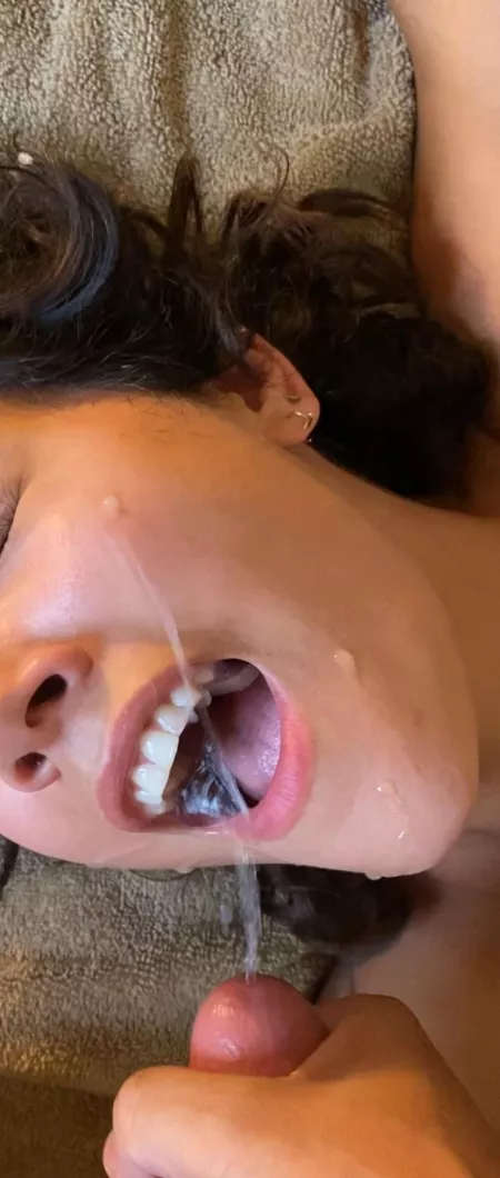 Nice shot! Hope you’re sorting by New? [F/M] by tricetimes