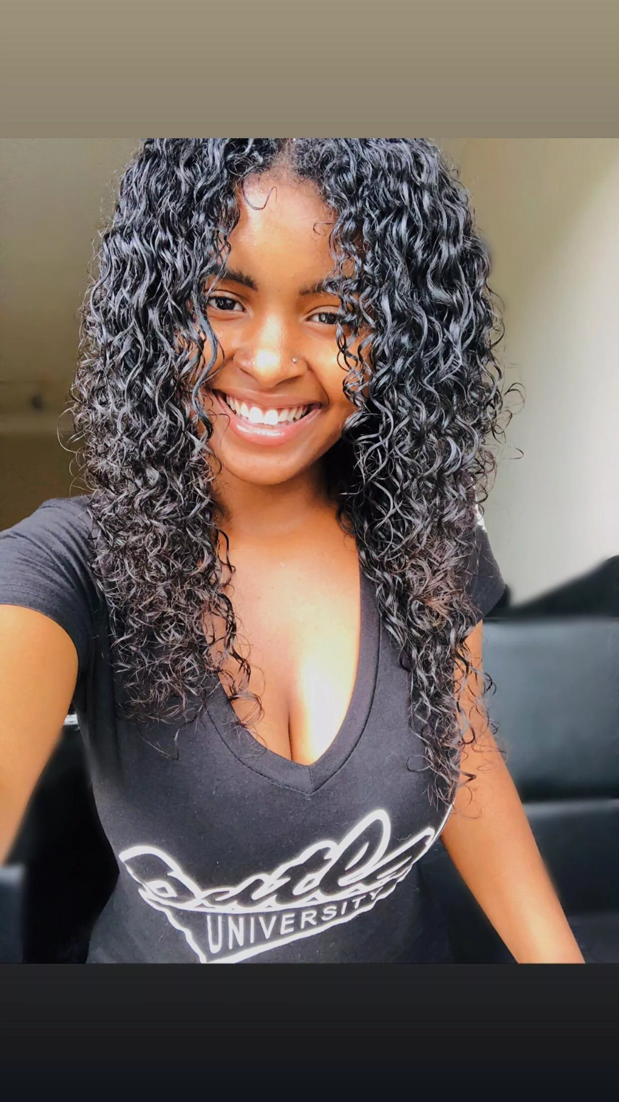 Nice Smile! posted by pornostem