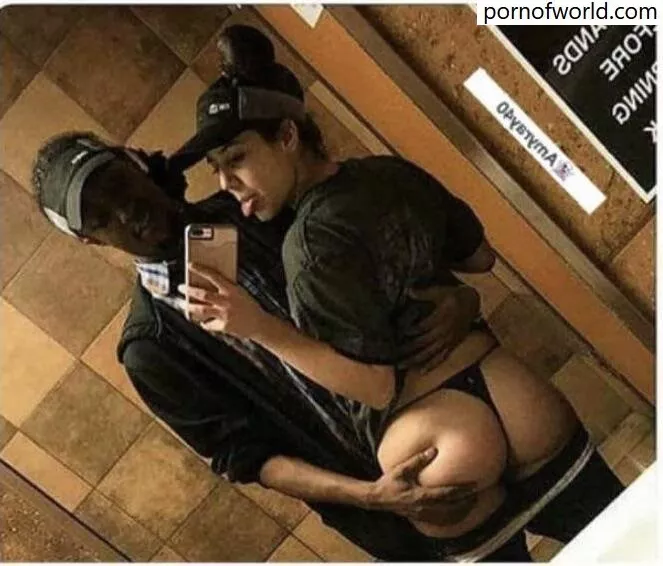 Nice thong and ass! posted by LersWbap