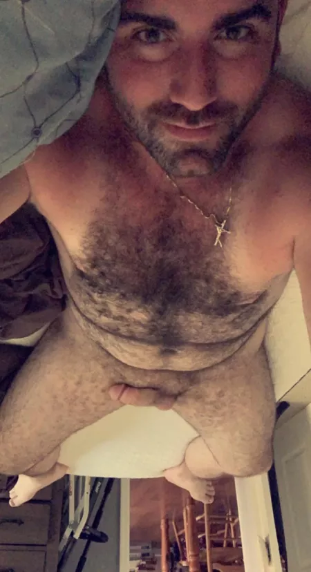 Nice to be laying in my bed 😌 by Liquid_ice_27