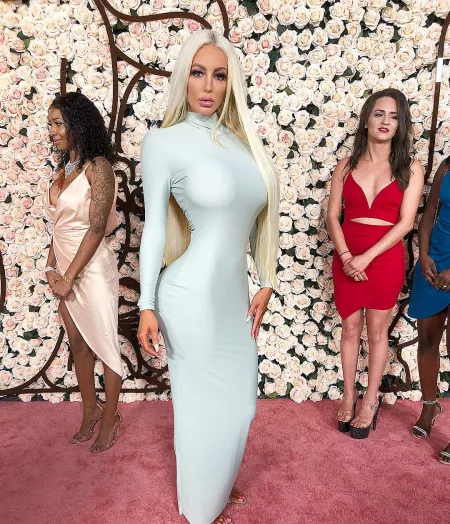 Nicolette Shea at the Pornhub Awards by NeedEvenMoarBoobs