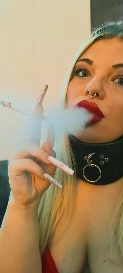 Nicotine Cravings 🥰 by MariellaSun