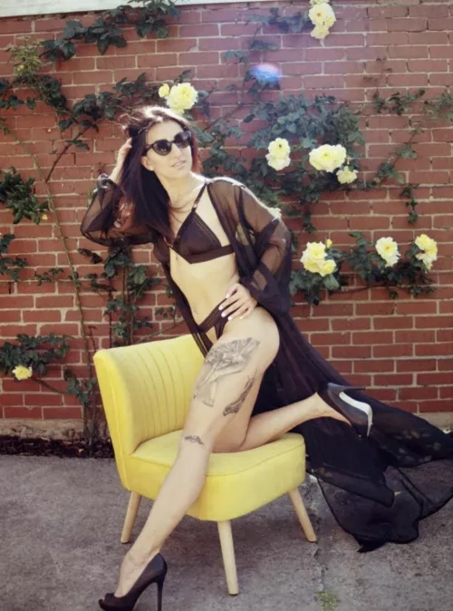 Night heels and a tight ass just saying hey by miss_viktoria_quinn