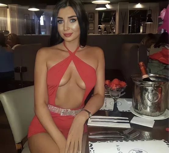 Night Out In Red by hannah-ceee