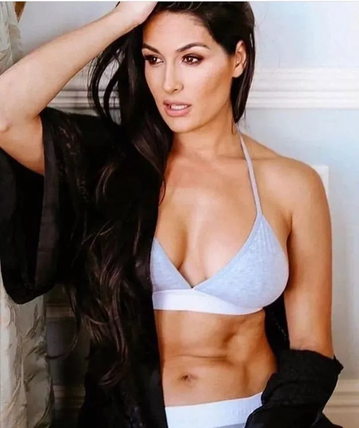 Niki so hot 🔥 cleavage posted by Godess_follower