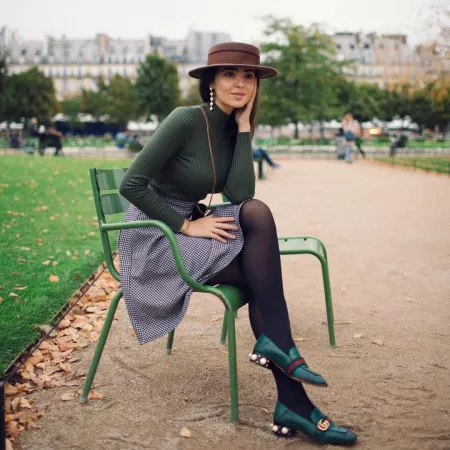 Nina by BOOOOOOOBIES