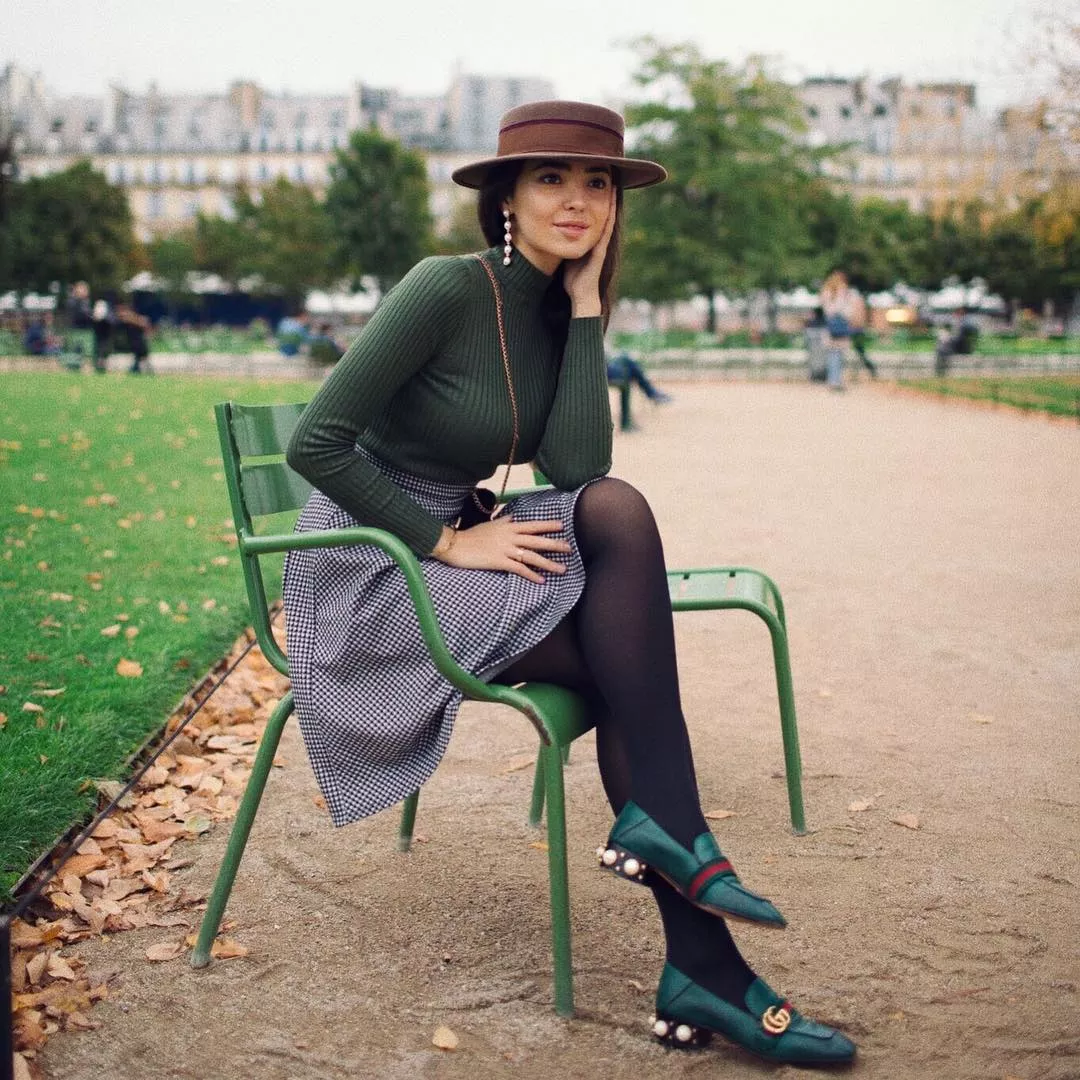 Nina posted by BOOOOOOOBIES