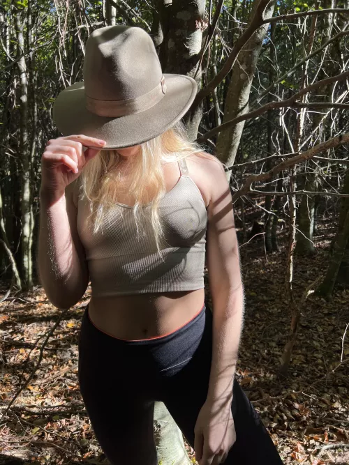 Nipple time 😉😉 by Ava-Fox