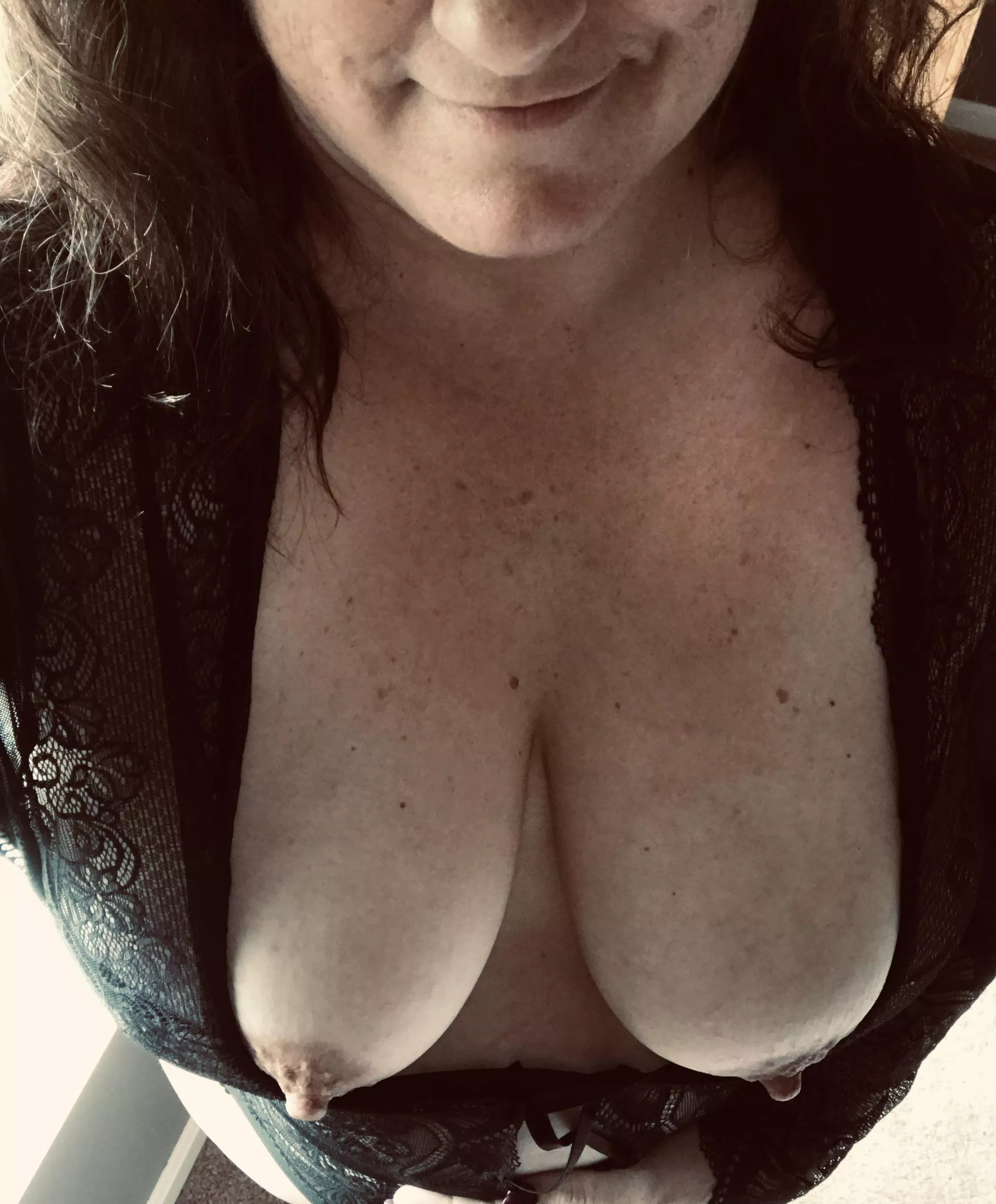 Nips and lips posted by AwakenedCheetah