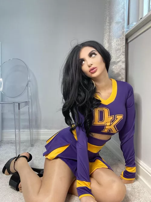 Nisa Tee as Jennifer Check by nisateex