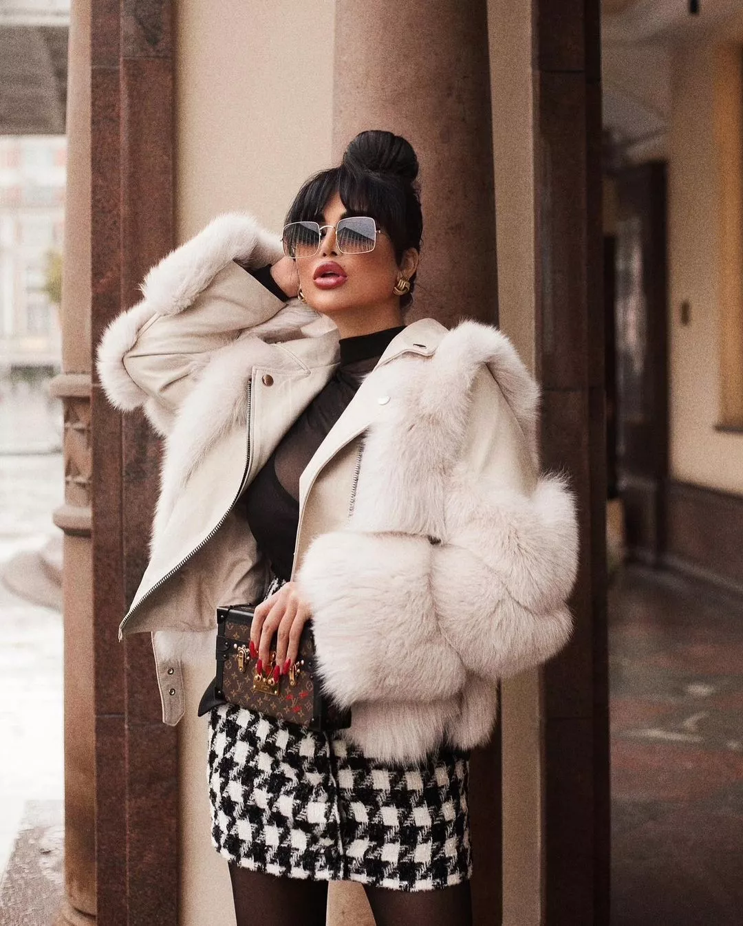 Nita Kuzmina posted by BOOOOOOOBIES