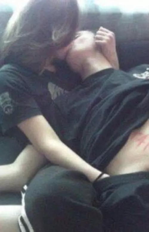 NNN is over, can we kiss now? 🥺 by anjellapein