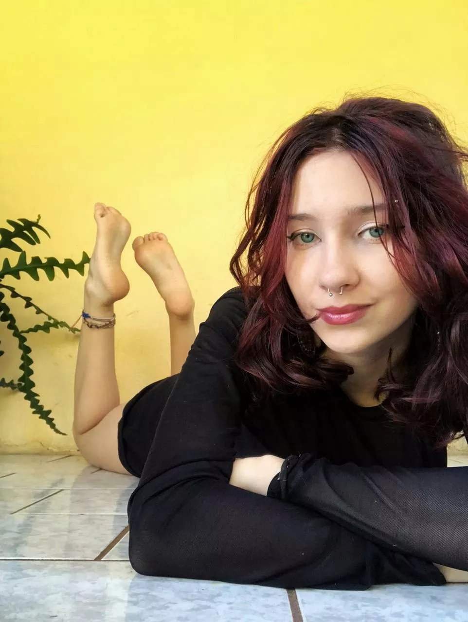 No better way to kickstart your monday than seeing them! posted by Lillyangelfeet