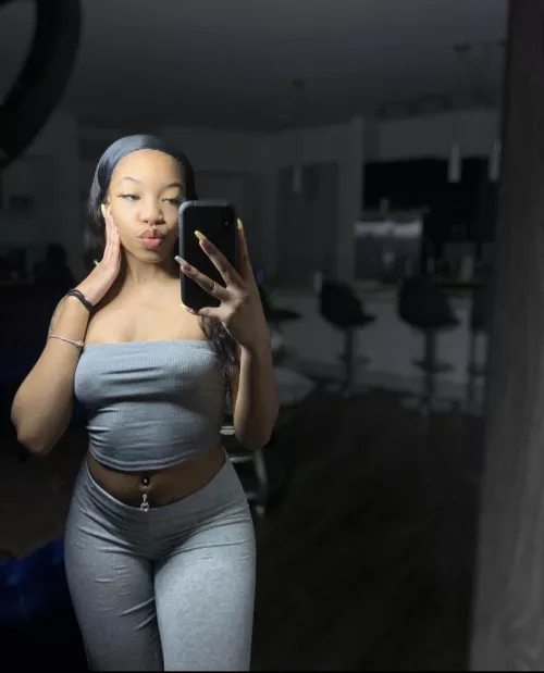 No bra by WetJasminee