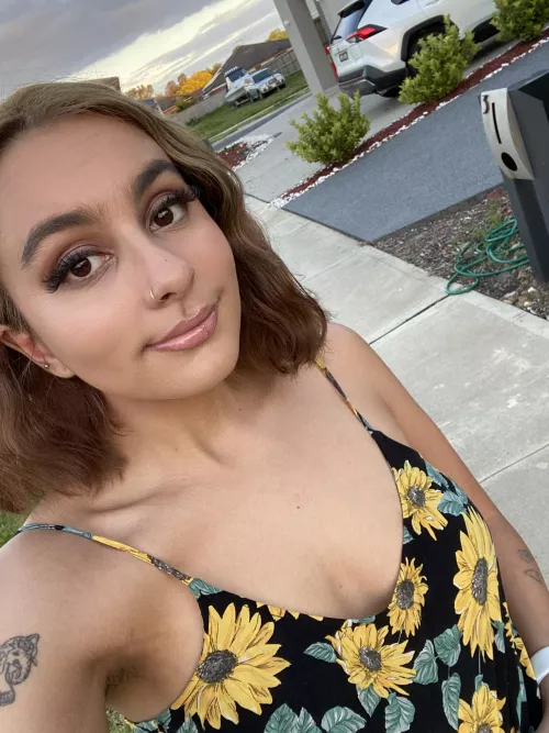 No bra again today, went for a walk and got a few stares 😳 by tamarastone