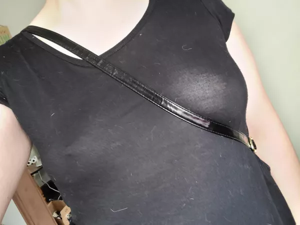 No bra + cat hair = outfit complete lol by oyuli