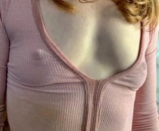 No bra here by hugenipssmalltits