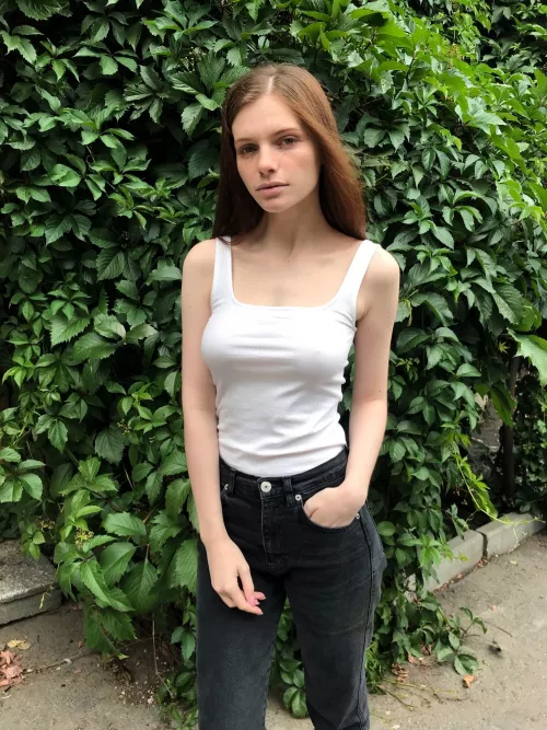 No bra in the countryside by vi_kolodko