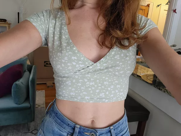 No bra, no problem 😊 by Purple-Ground