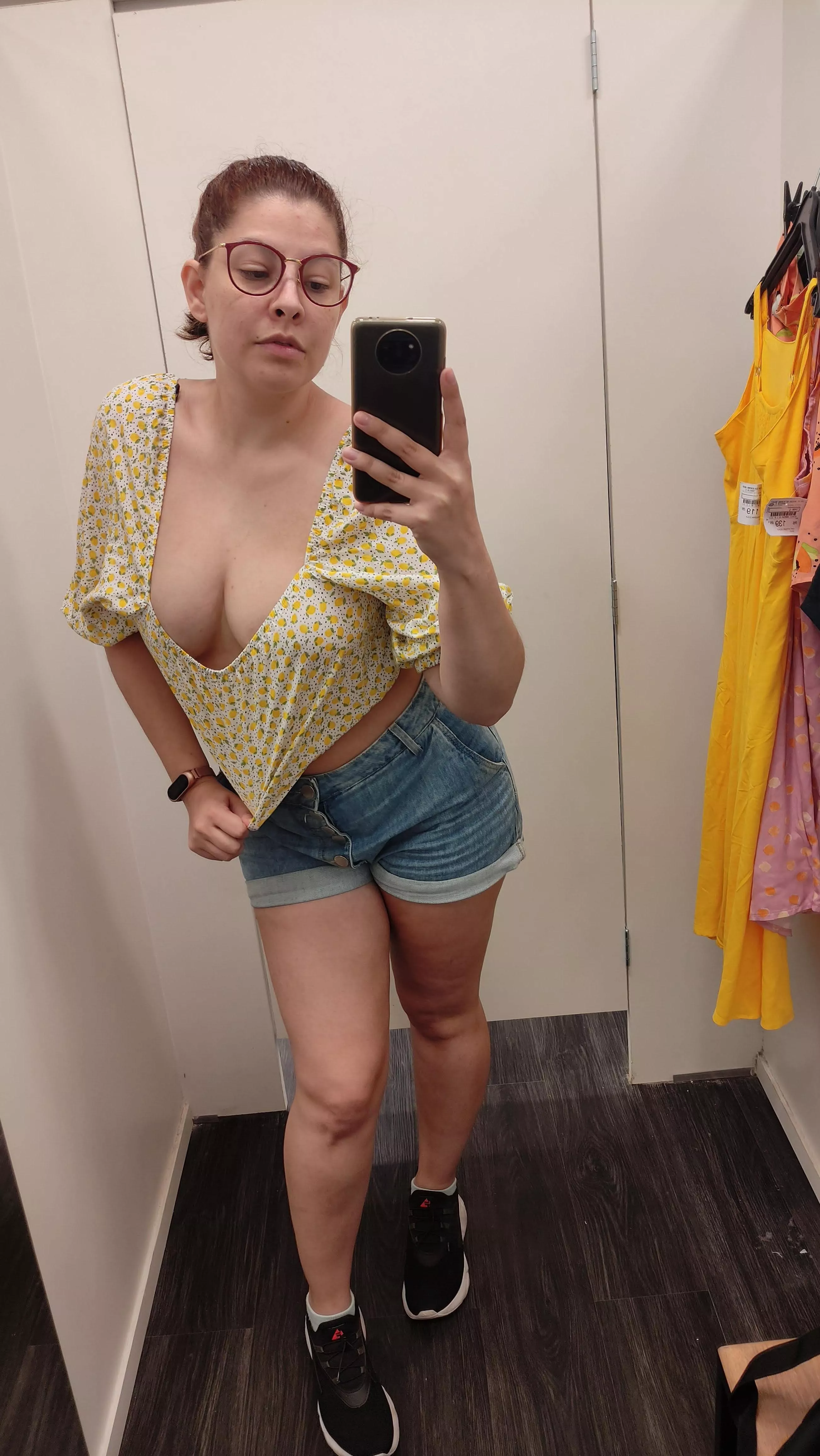 No bra today 😋💖 [OC] [F] posted by Momo_Tama