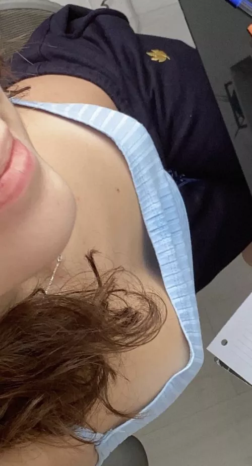 no bras by rndmguy123