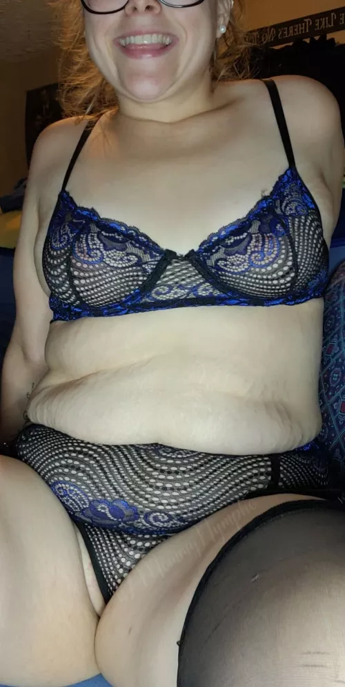 No feeling blue in this set💙 [30F] by MommyNympho