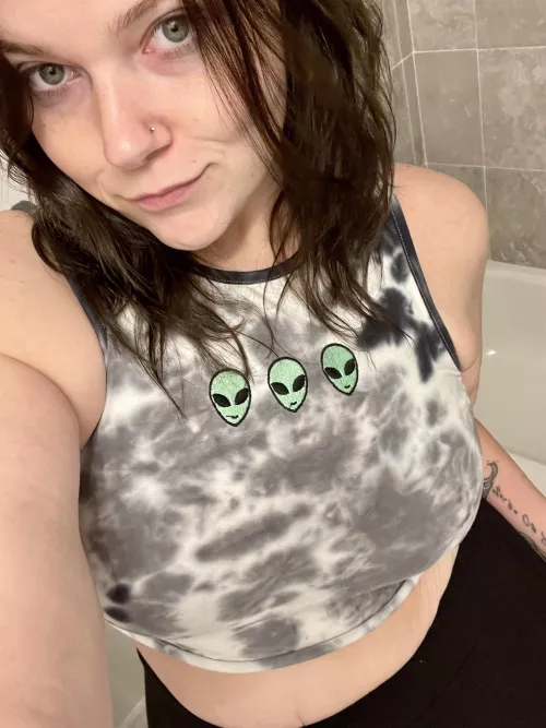 No make up this morning.. is that ok? 🥺 by bettygoesrawr