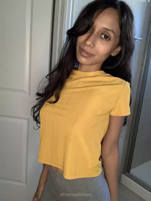 No makeup and no bra too! by xprincessamorx