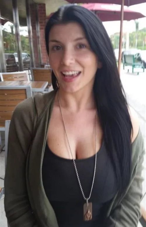 No makeup by dirty_lee