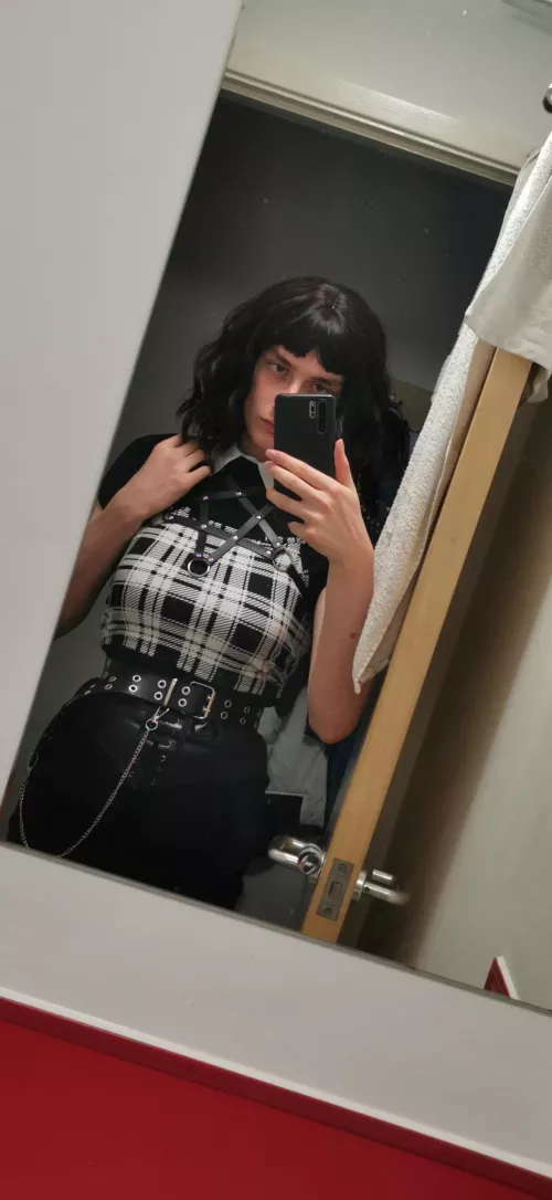 No makeup fo 2day but still feeling cute ig by PinkFloyd1671