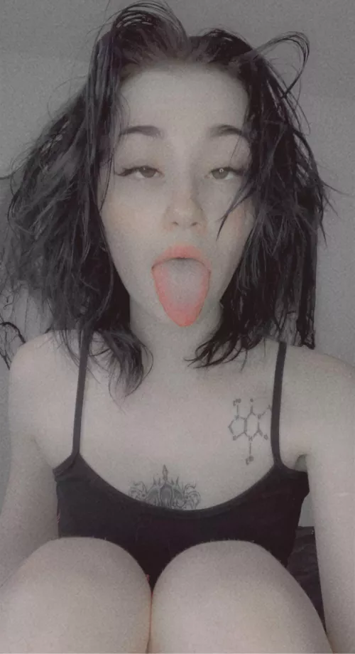 No makeup 🖤 by Domztrickz