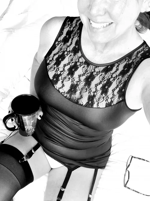 No more lazing around... I've been summoned 🖤🖤🖤 by NeedABossLikeHey