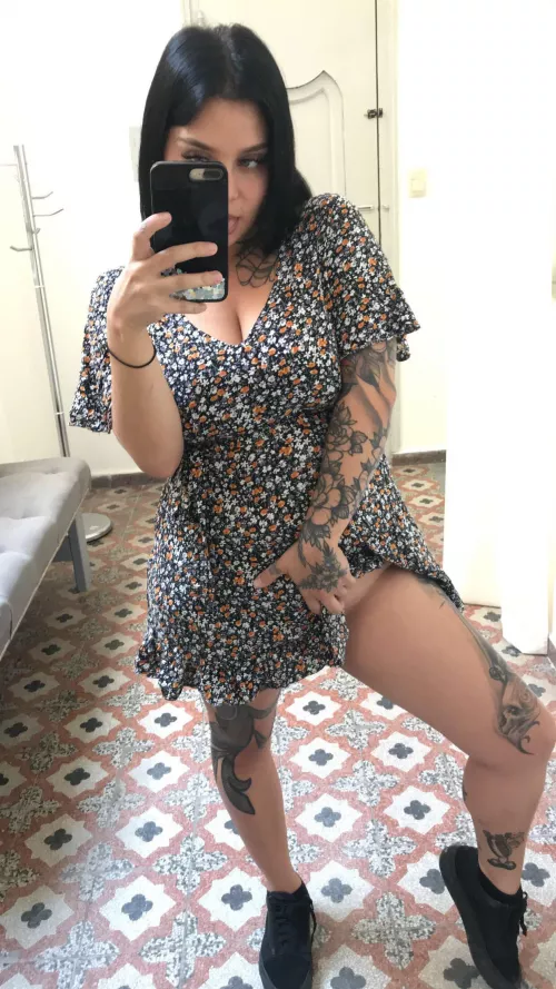 No panties at work 😈 by Marthx-