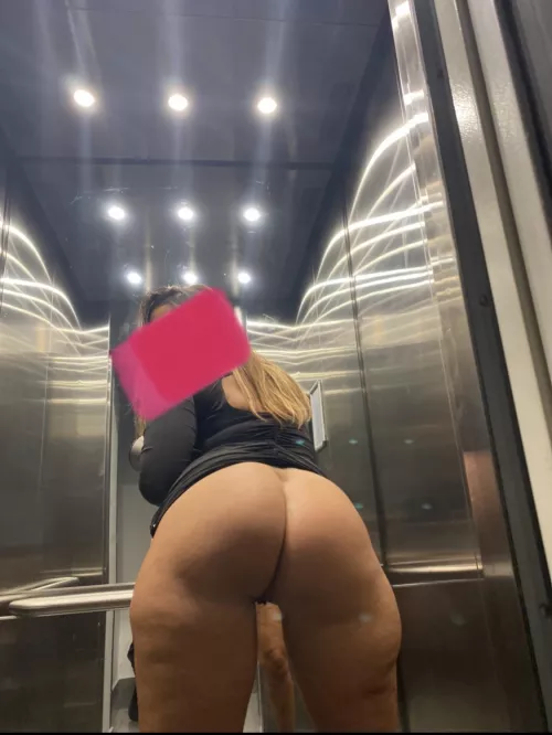 No panties Saturday by Midnight-Actual