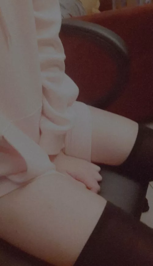 No peeking 😳 by Cholru