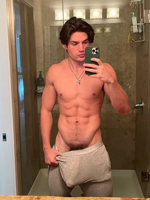 No point in hiding this thing... by areyounotamused_