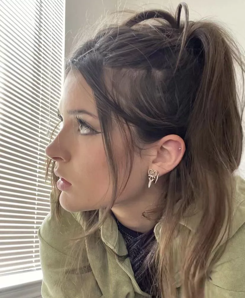 no thoughts, just baby 🍭🍬🍼 posted by secretbananathrowa