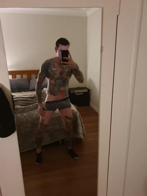 No Valentine's this year but who's up for chats? by keepontrucknnnn