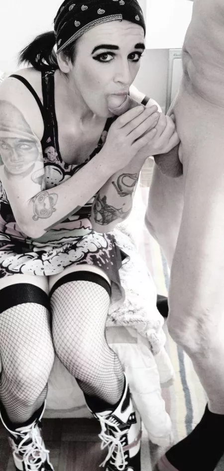 Nomnom by Psychological-Ad949