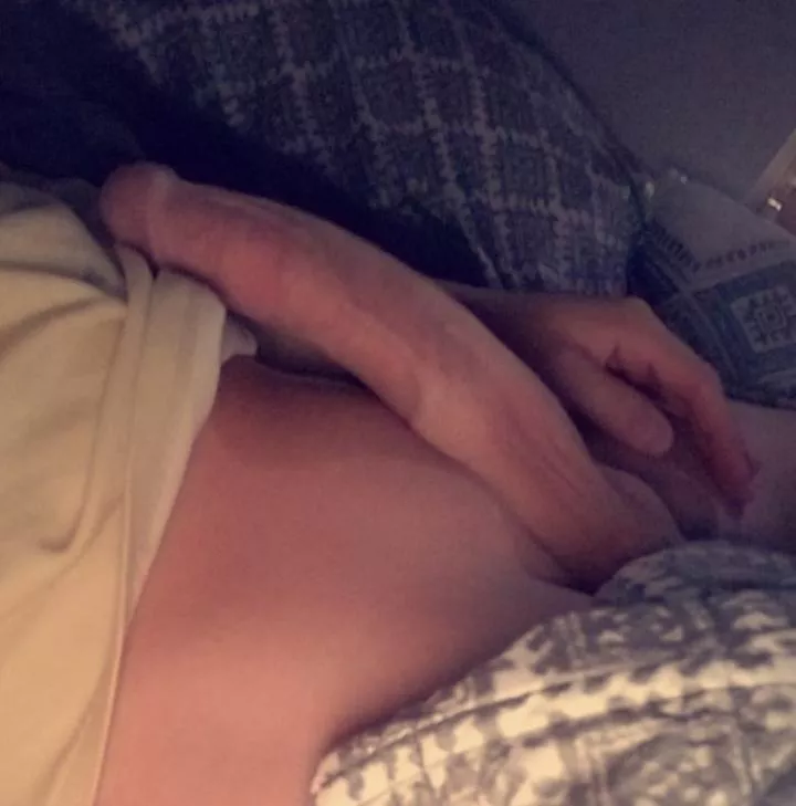 Northern WV 25 Dominant bull for hotwife posted by anonwvu223