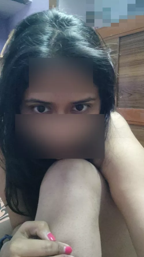 Not a big poser but I like to try. [F26] by badkinkycouchpotato