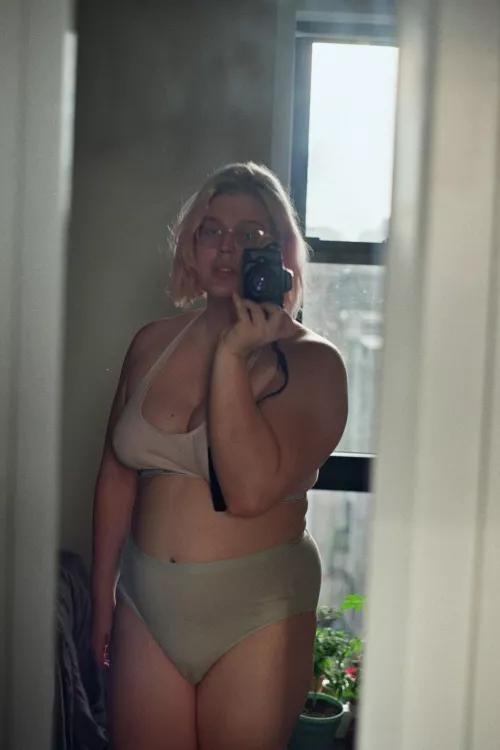 Not a gainer (yet) but kinda love how my belly looks here by tsadrianbbw