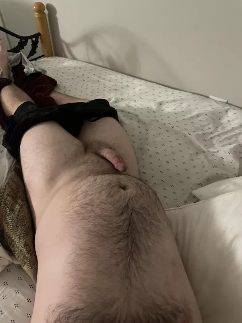 Not a great day, anyone wanna cheer me up with dick pics? by ilikestretchmarks