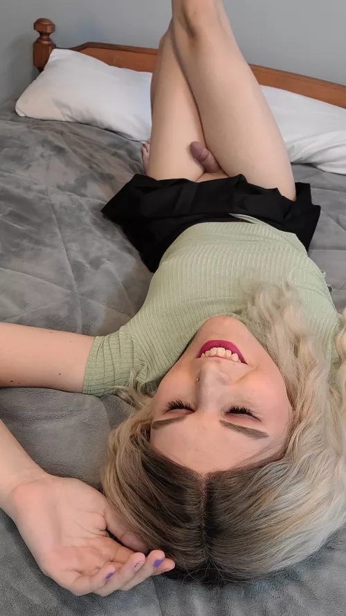 Not a vegetarian but I'm still used to eating nuts 😙 by Annetteraelove