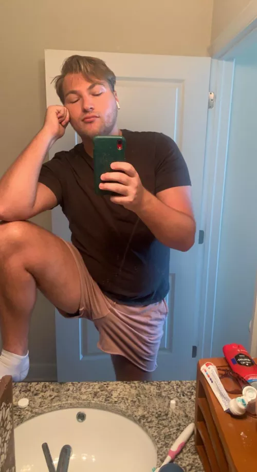 Not feeling too good fellas. could use a few words of encouragement. by Significant-Delay256