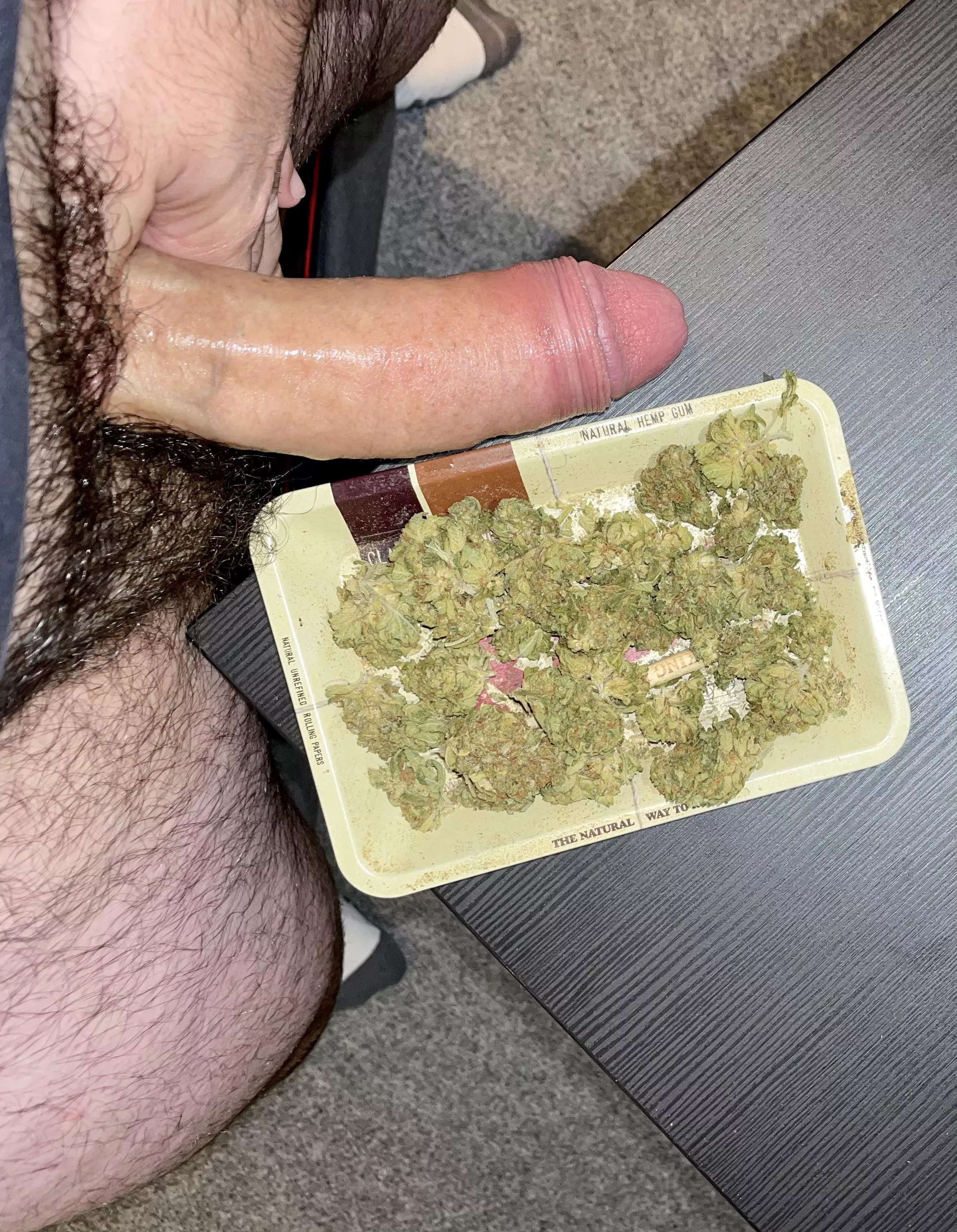 Not looking forward to (m)onday, I need a distraction posted by Known-Ice8090