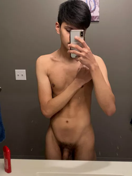 Not my best pic considering I just ate pizza, but at least you can see my v-line by SebastionRey