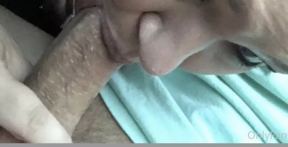 Not my husband. I have a lot or videos and pics of this amazing night!! by alysky913