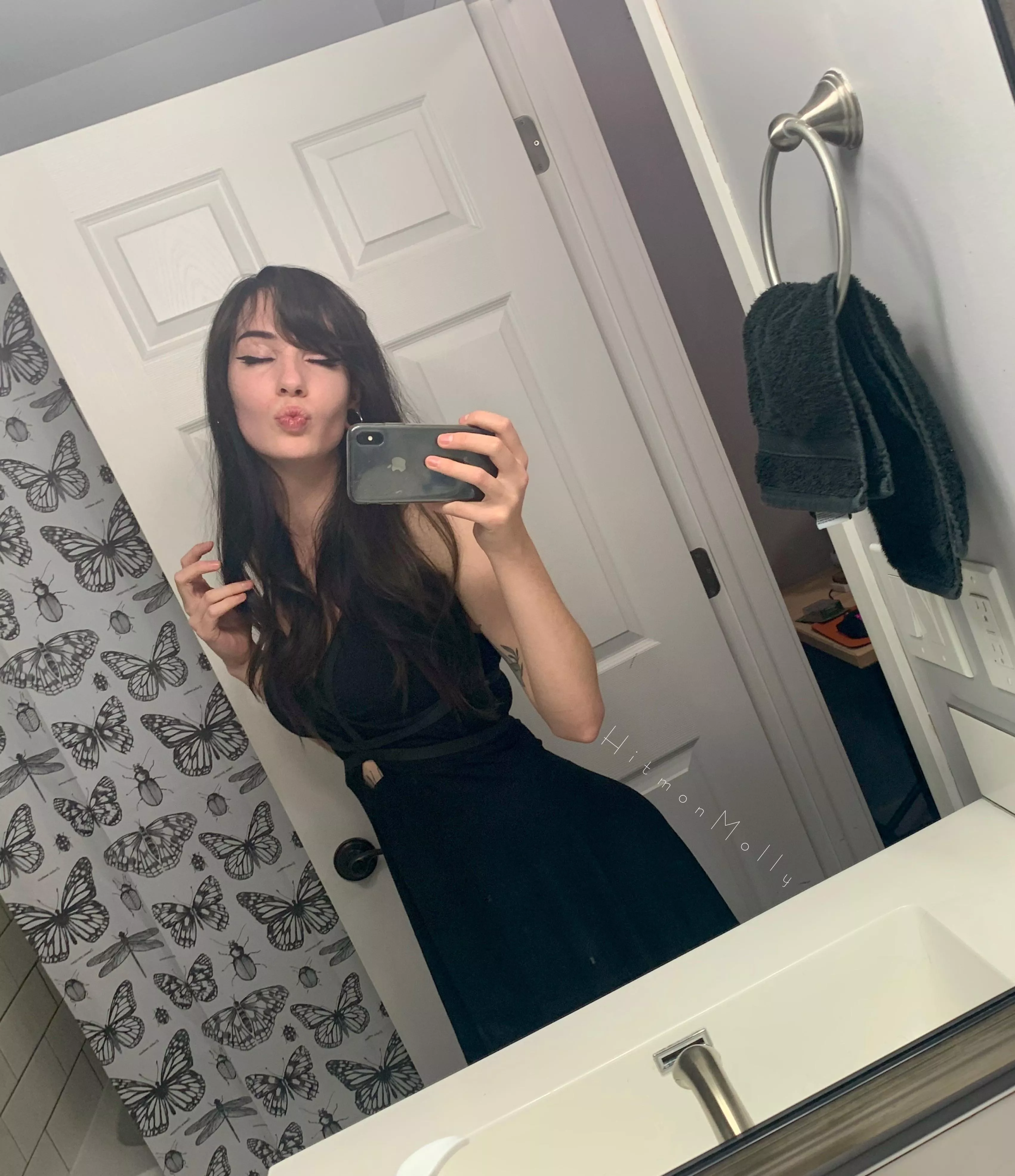 Not porn, just felt cute ~<3 posted by [deleted]