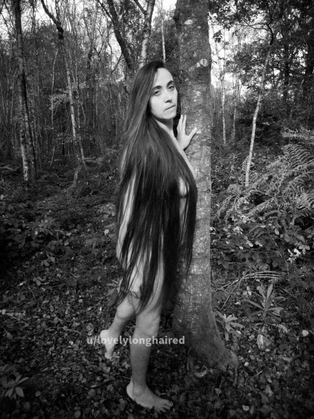 Not quite a hair bra, but I tried my best 🤣 by lovelylonghaired